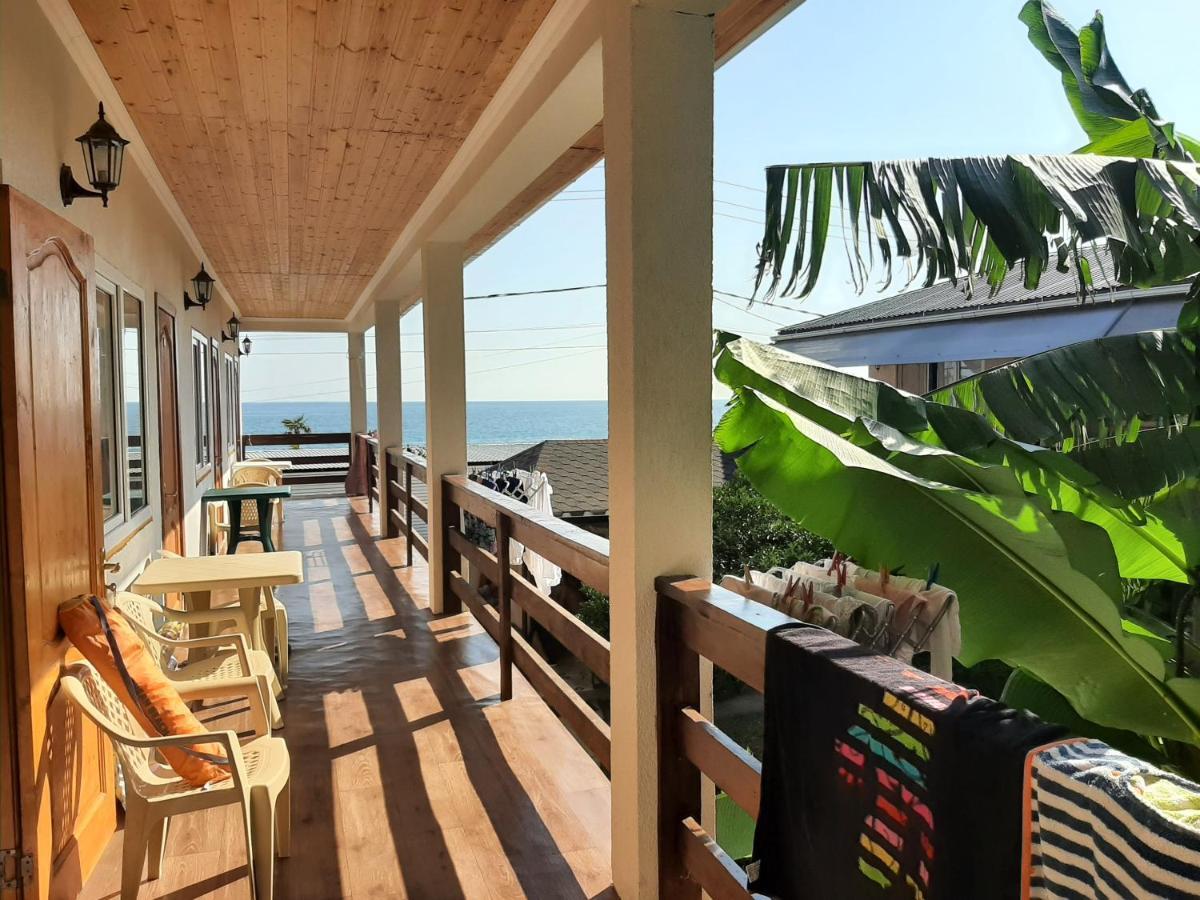Sea Breeze Guest House Lidzava Экстерьер фото
