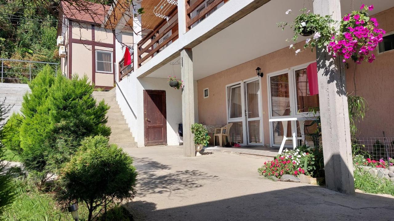 Sea Breeze Guest House Lidzava Экстерьер фото